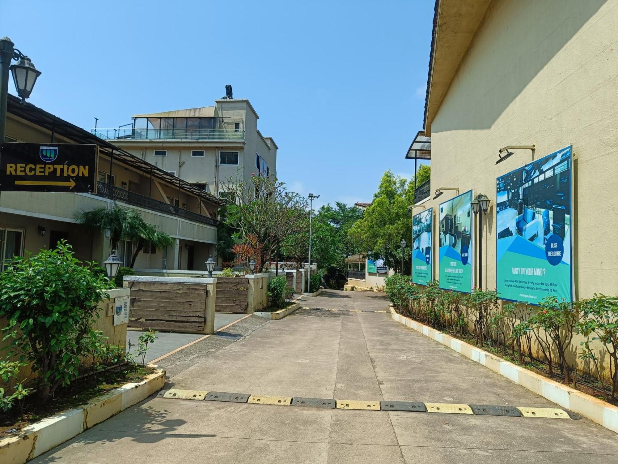 Misty Meadows, Lonavala Hotell Eksteriør bilde